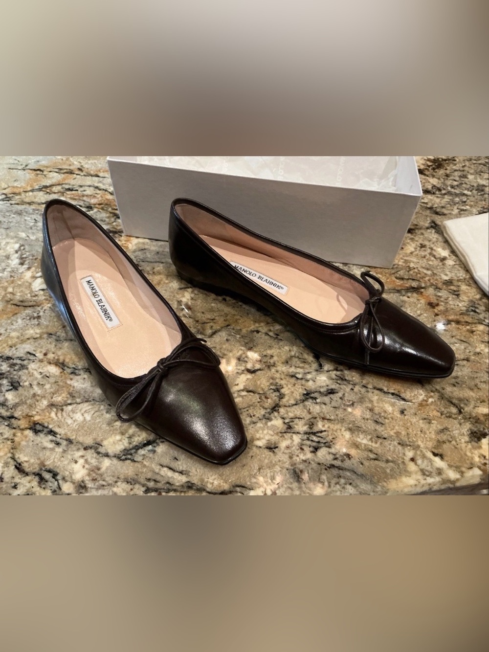Manolo Blahnik Chocolate Brown Leather Bow Flats 39.5 - Picture 7 of 8